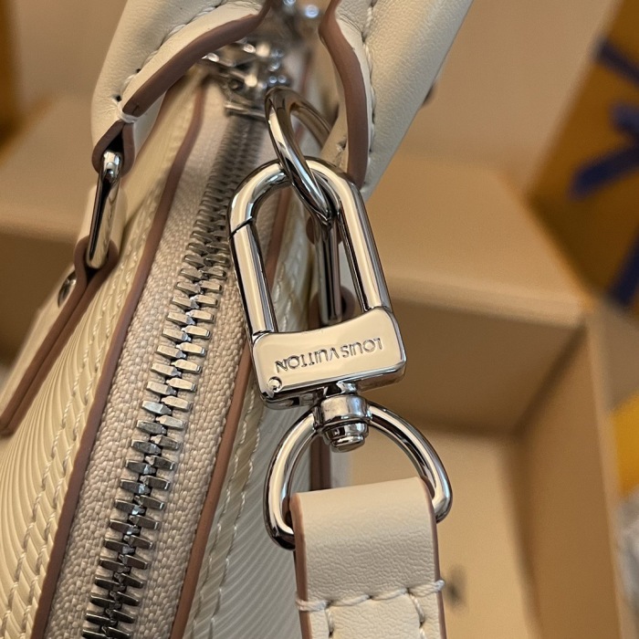 L*ouis V*uitton Top Bag (Trusted seller)