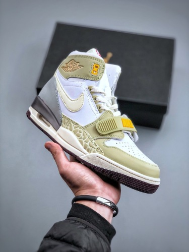 Brenndasneakers Air Jordan Legacy 312