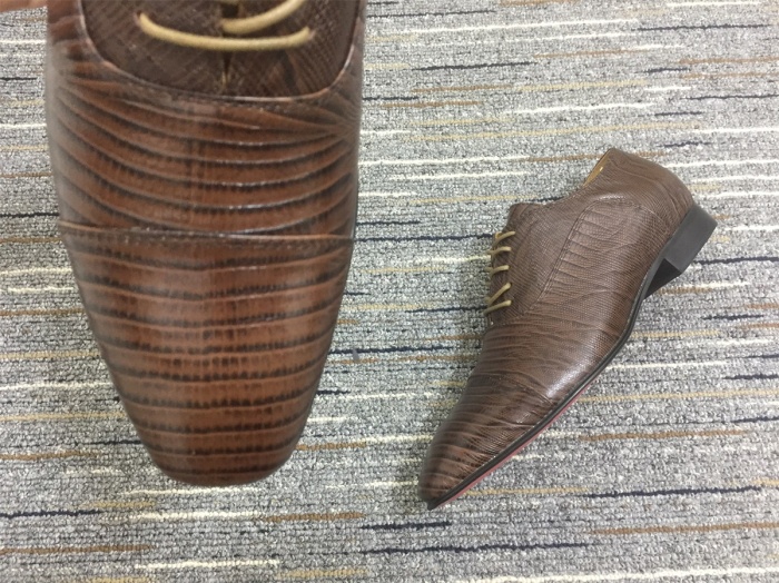 Brenndasneakers C*ristian L*uboutin Loafer