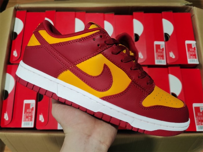 from Brenndasneakers Nike Dunk Low Midas Gold DD1391-701
