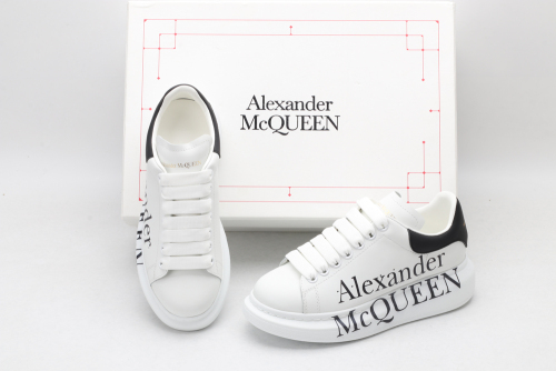 Brenndasneakers A*exander M*queen Sneaker
