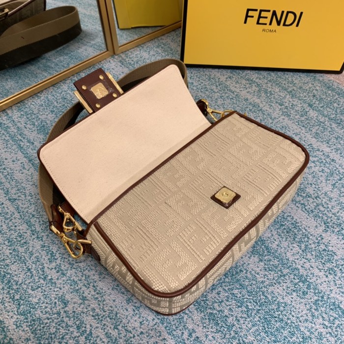 Brenndasneakers F*endi Top Bag