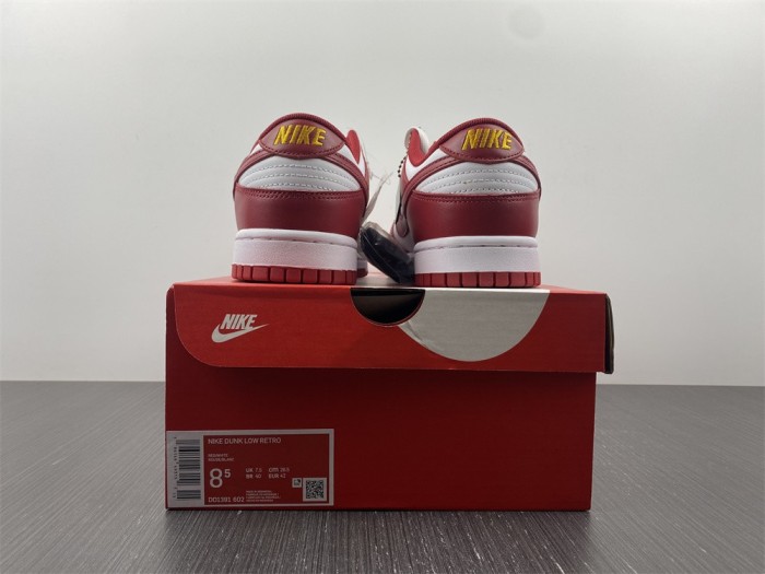 from Brenndasneakers Nike SB Dunk Low Gym Red DD1391-602