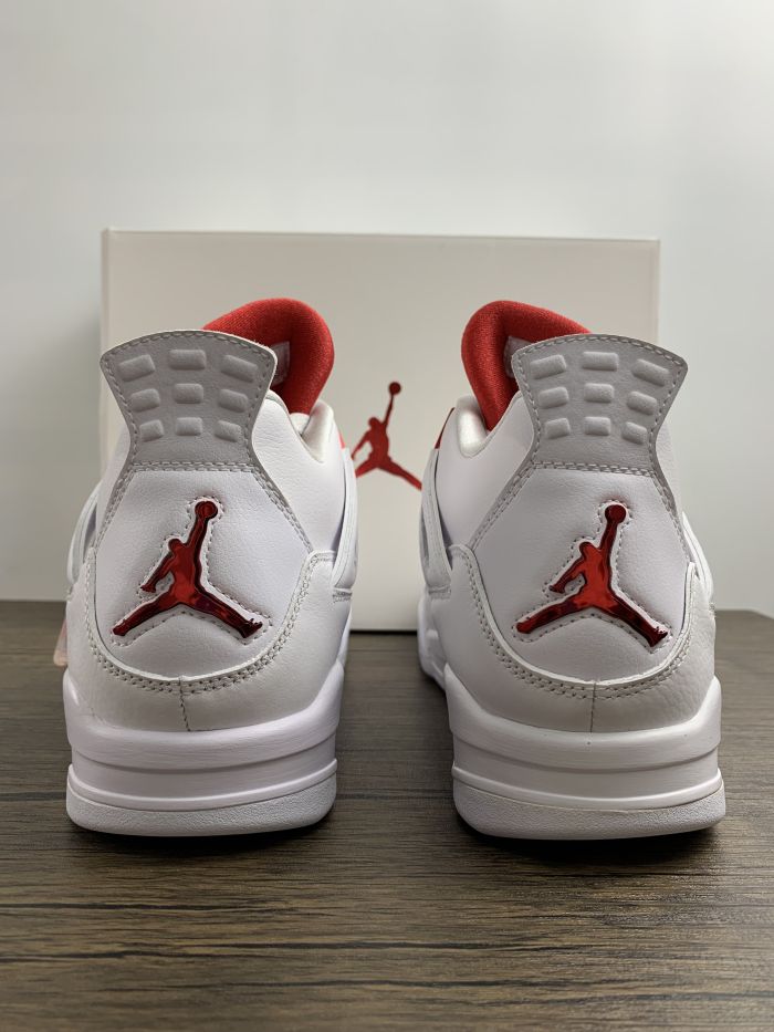 Brenndasneakers Air Jordan 4 Retro White University Red