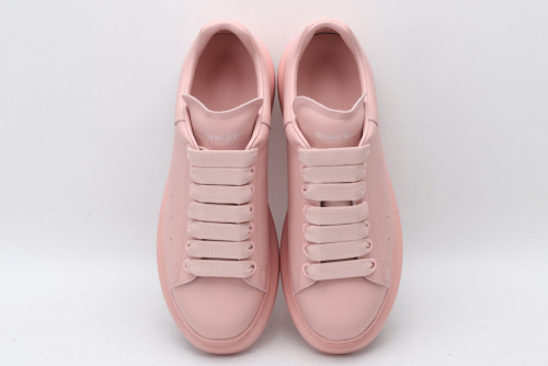 Brenndasneakers A*exander M*queen Sneaker