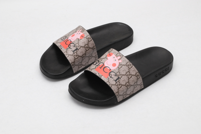 Brenndasneakers G*cci Sandals