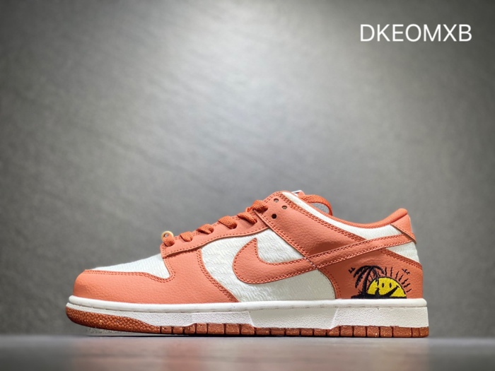 from Brenndasneakers NIKE DUNK LOW DR5475-100