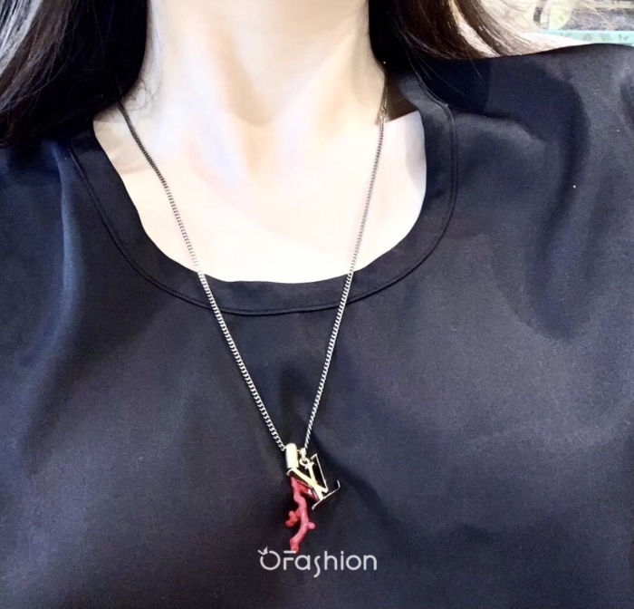 Brenndasneakers Necklace005