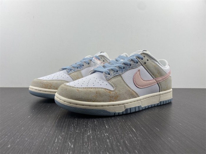 from Brenndasneakers Nike SB Dunk Low Oxidized Pastels DV6486-100