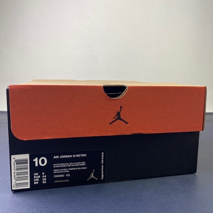 Brenndasneakers Air Jordan 12