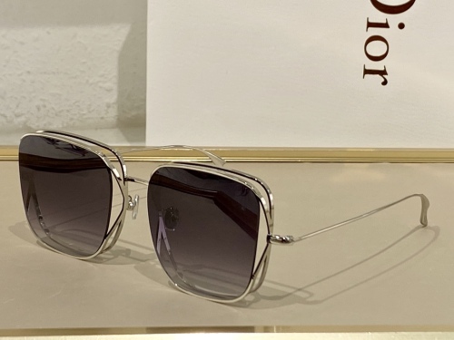 Brenndasneakers C*artier Glasses Top