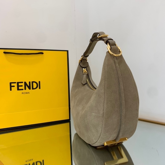 Brenndasneakers F*endi Top Bag 29*24.5*10CM