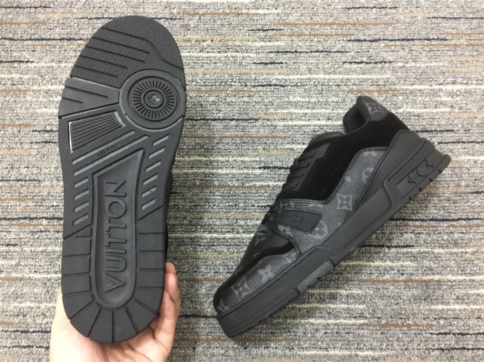 Brenndasneakers Men L*ouis V*uitton Top Sneaker