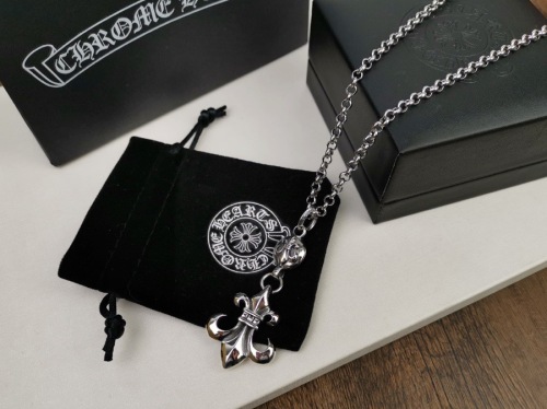 Brenndasneakers Necklace C*hrome H*earts