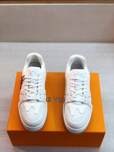 Brenndasneakers Men L*ouis V*uitton Top Sneaker