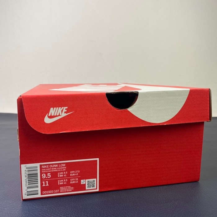 from Brenndasneakers Nike SB Dunk Low Sail Light Bone DD1503-107