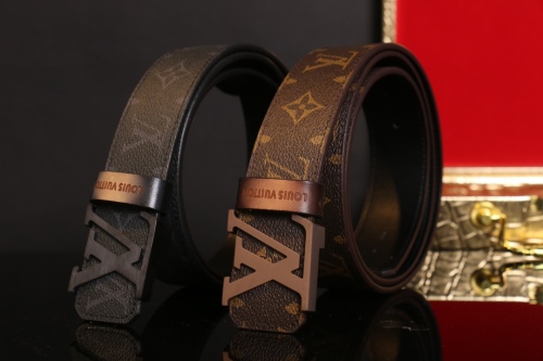 Brenndasneakers L*ouis V*uitton Belts Top Version