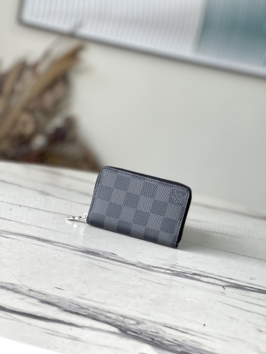 L*ouis V*uitton Top Bag ( high-end)