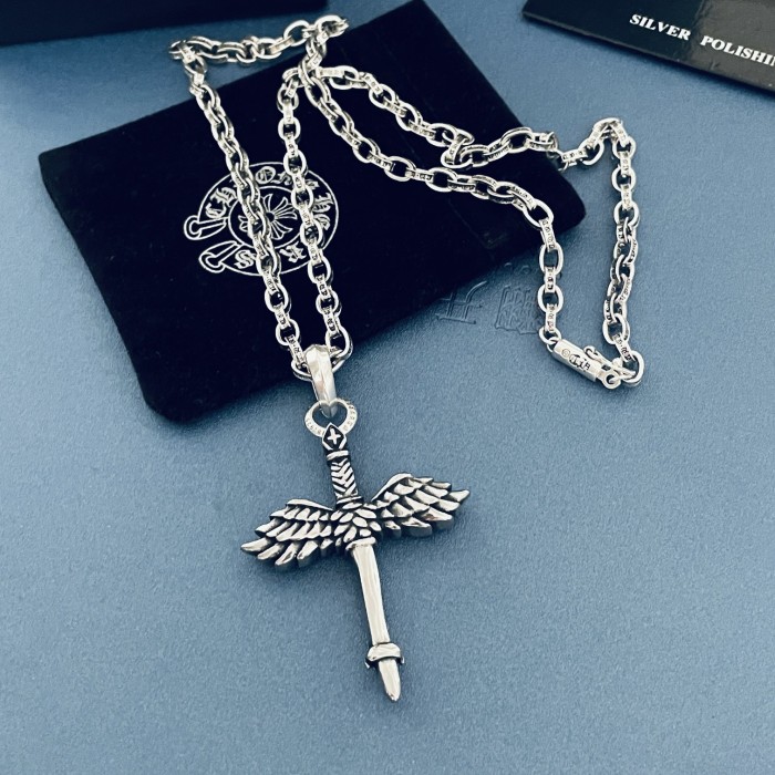 Brenndasneakers Necklace