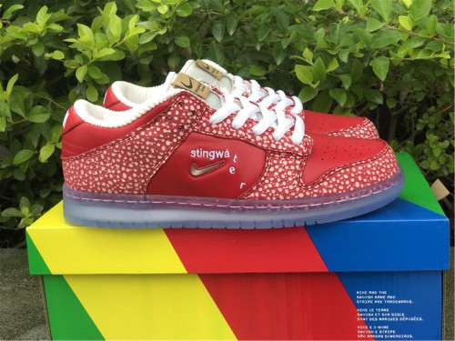 from Brenndasneakers Nike SB Dunk Low DH7650 600