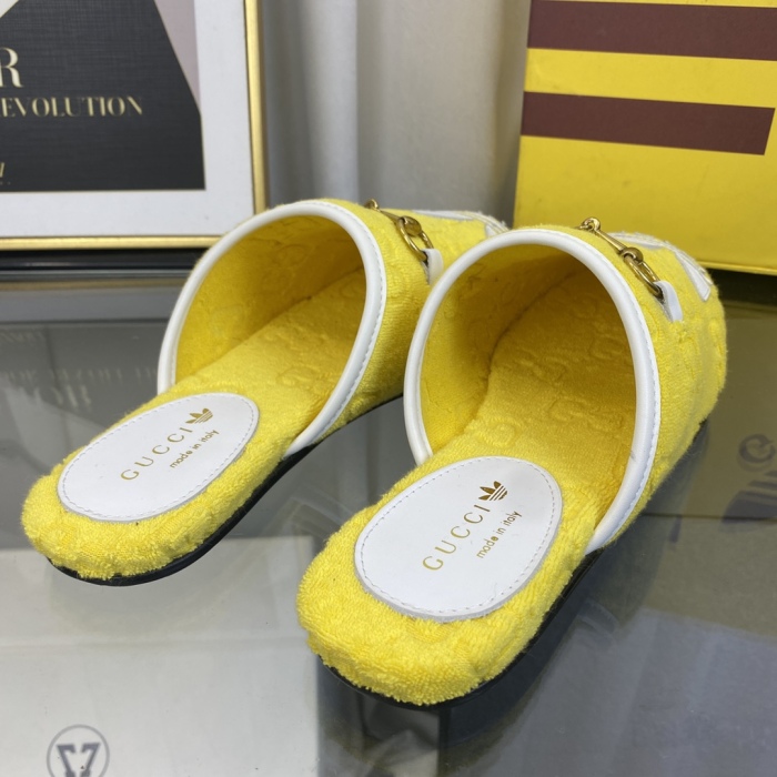 Women G*ucci A*didas Slippers (Brenndasneakers)