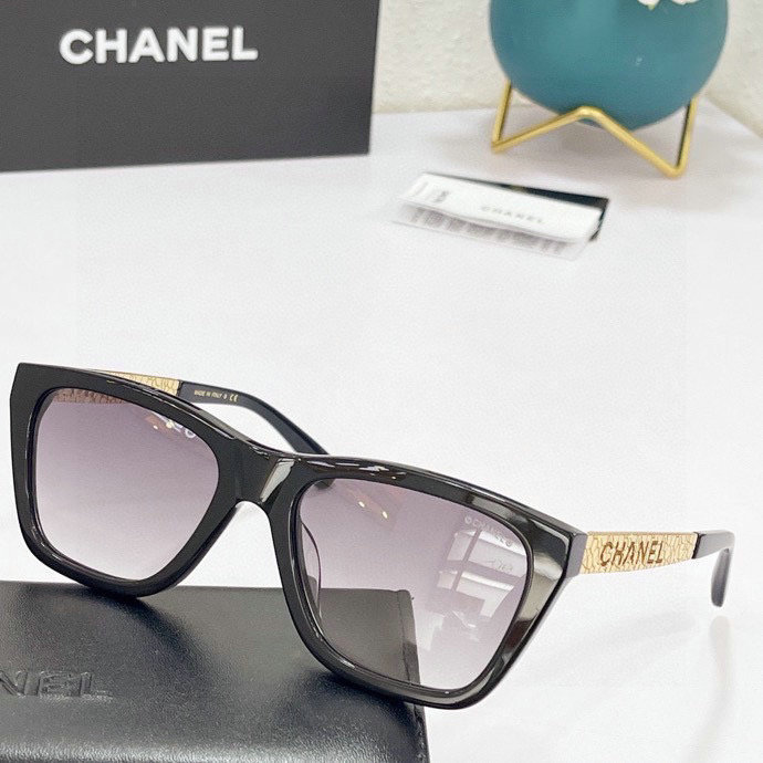 Brenndasneakers C*hanel Glasses Top