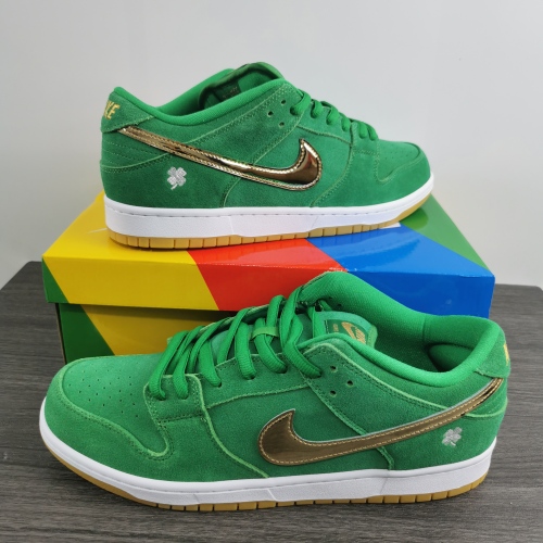 from Brenndasneakers Nike SB Dunk Low