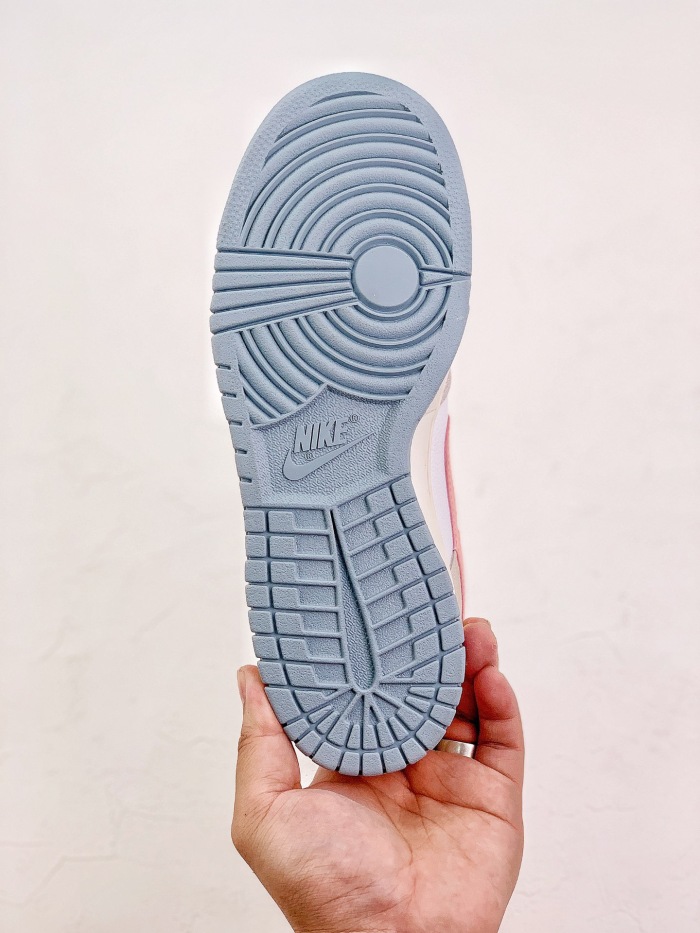 from Brenndasneakers Nike Dunk SB LOW