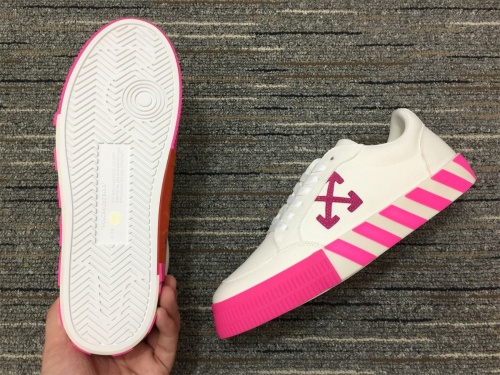 Brenndasneakers Men Women Off W*hite Top Sneaker