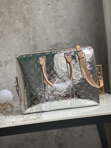 Brenndasneakers L*ouis V*uitton Bag Top Quality 29*38*8cm