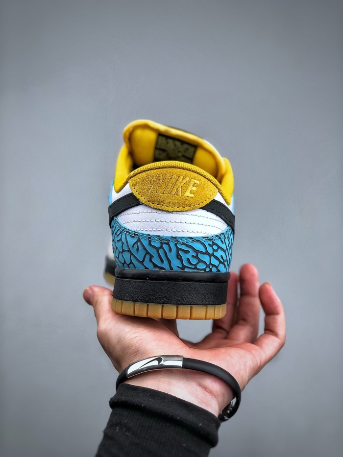 Nike SB Dunk Low (New Arrivals)