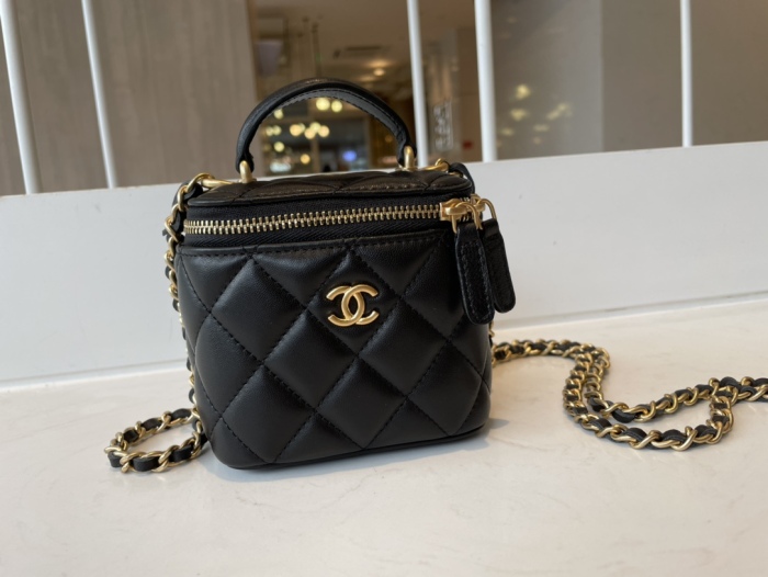 Brenndasneakers C*hanel Bag Top Quality