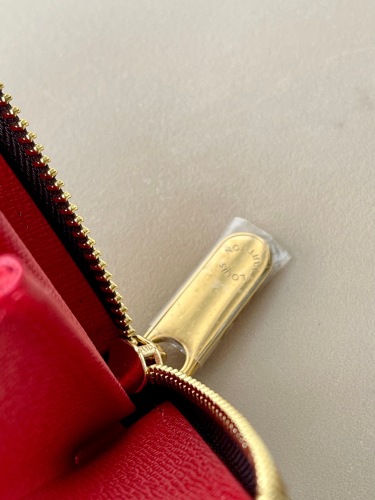 L*ouis V*uitton Top Bag ( high-end)