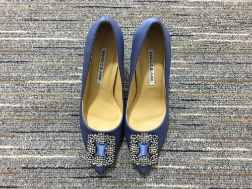 Brenndasneakers Women Manol*o Blahni*k Pump High Heels