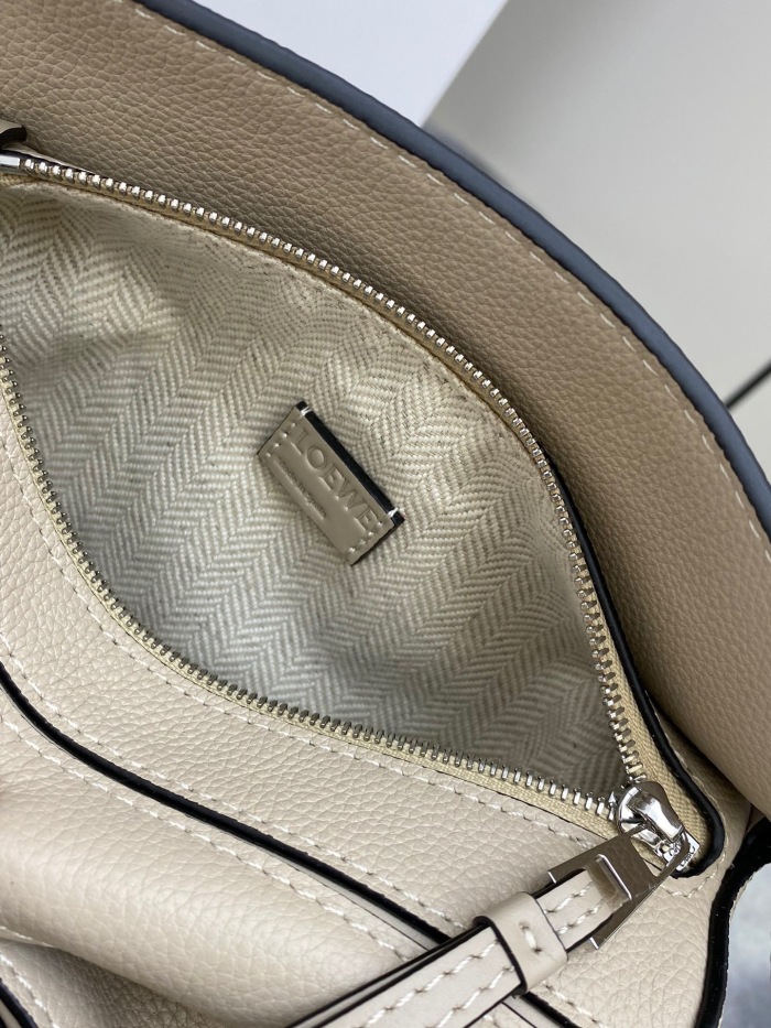 Free shipping Trusted seller L*oewe Bag 9016 Top Quality