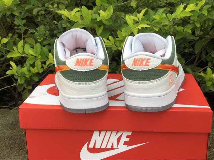 from Brenndasneakers Nike SB Dunk Low DN2489-300