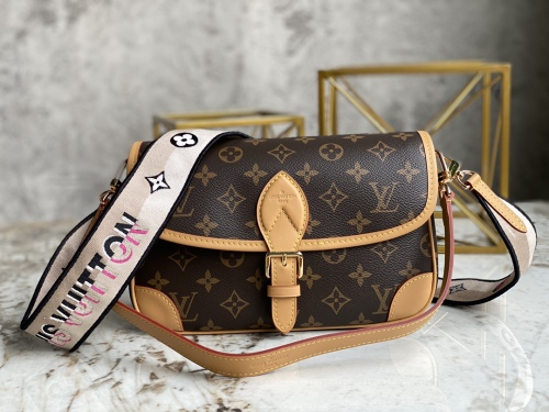 Brenndasneakers L*ouis V*uitton Bag Top Quality 25*9*15cm
