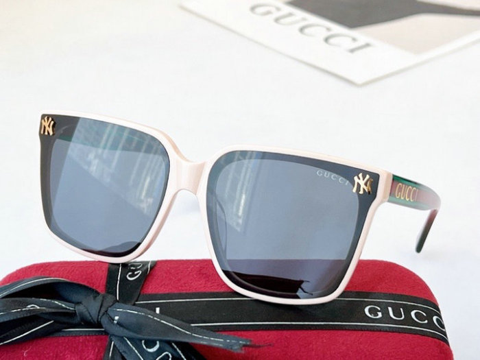 Brenndasneakers Top Quality G*ucci Glasses
