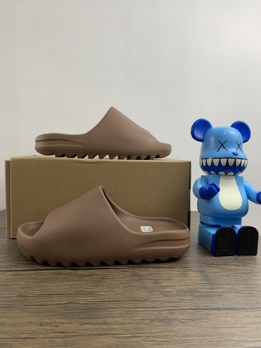 Brenndasneakers Brenndasneakers Yeezy Slide