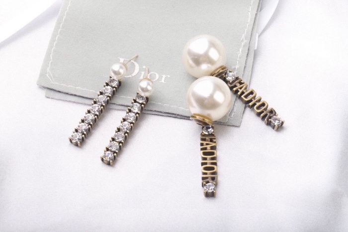 Brenndasneakers Earrings
