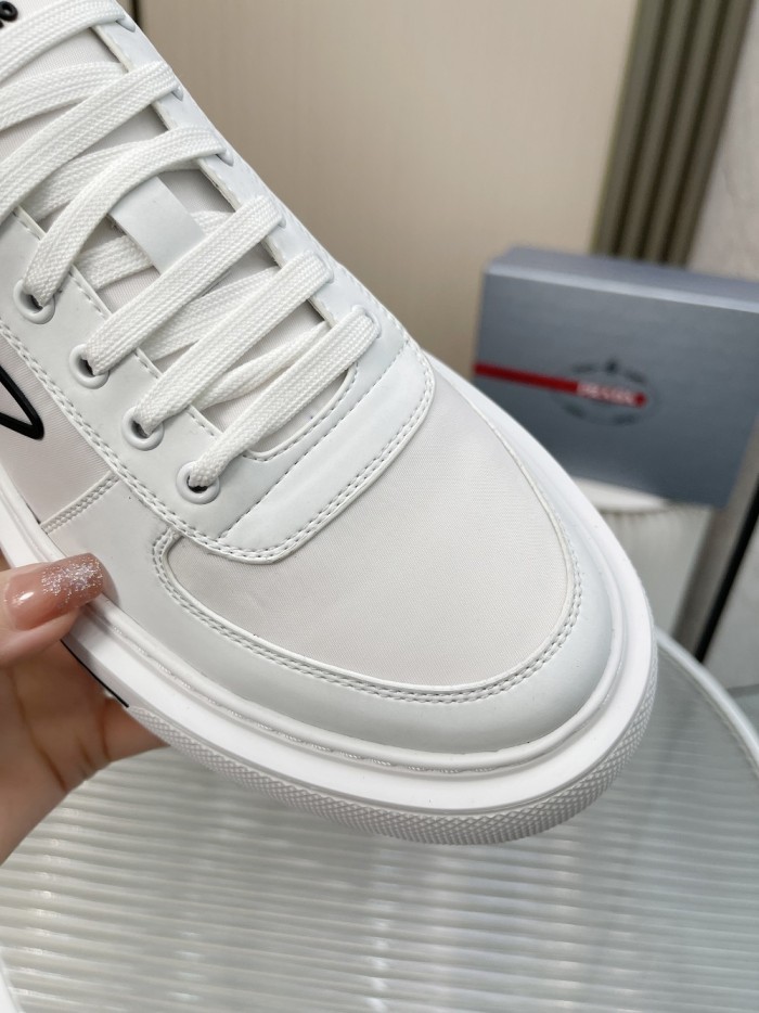 Men P*rada Top Sneaker （ Brenndasneakers ）