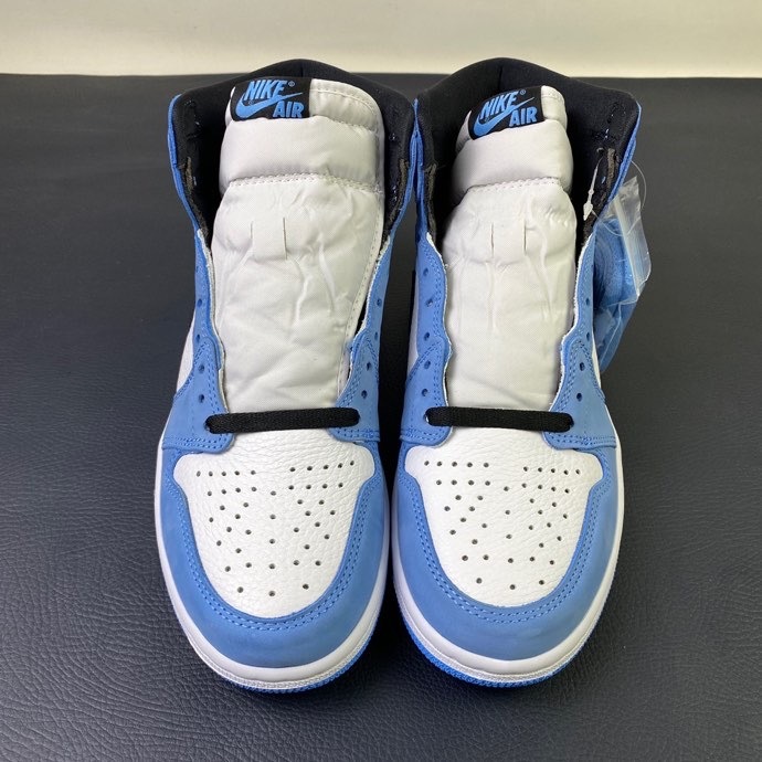 Brenndasneakers Air Jordan 1 High OG University Blue 555088-134