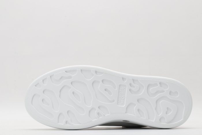 Brenndasneakers A*exander M*queen Sneaker