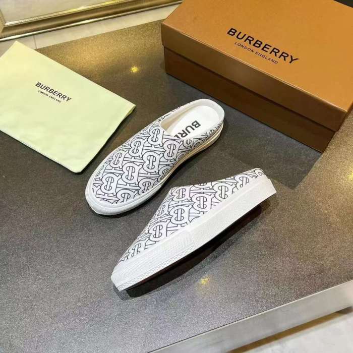 Men Women B*rberry Sneaker （Brenndasneakers）
