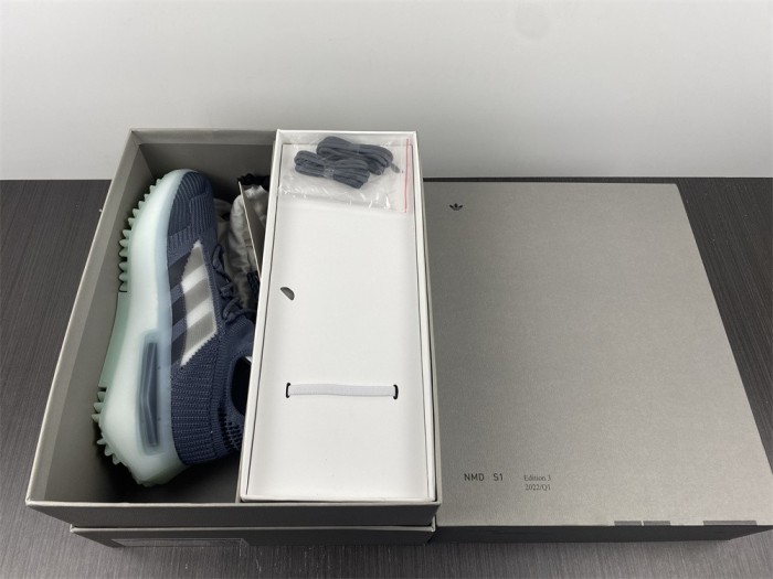 Brenndasneakers Brenndasneakers NMD S_1 Edition