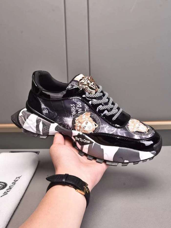 Brenndasneakers Men V*ersace Top Sneaker