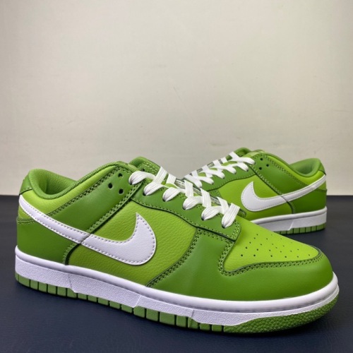 from Brenndasneakers Nike SB Dunk Low DJ6188 300