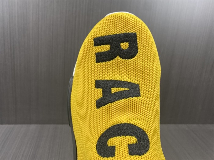 Brenndasneakers Brenndasneakers HUMAN RACE NMD Top Sneakers