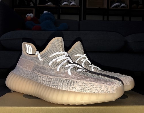 Brenndasneakers Brenndasneakers Yeezy Boost 350 V2 Synth Non-Reflective