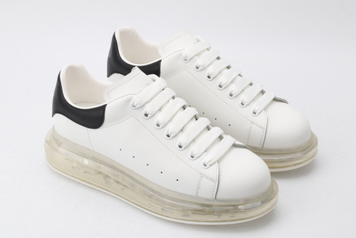 Brenndasneakers A*exander M*queen Sneaker